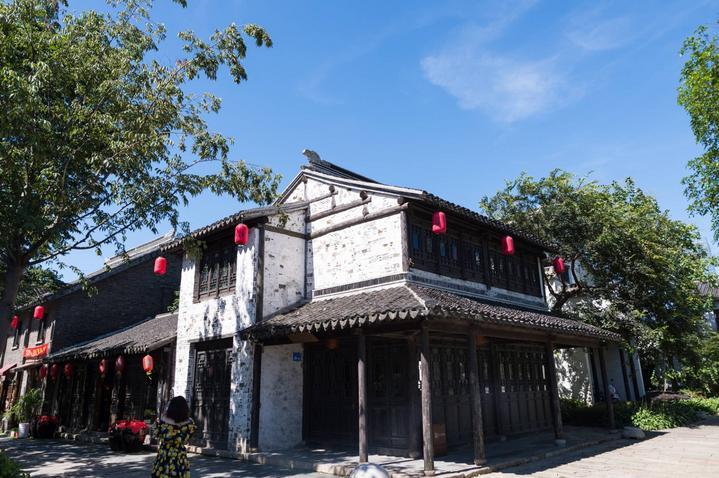 加拿大里多运河冰场重新开放(环球掠影)
